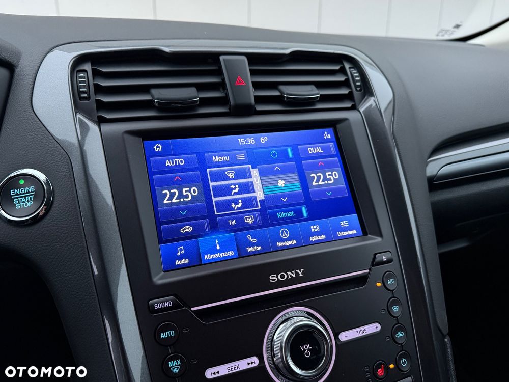 Ford Mondeo SW 2.0 Hybrid Titanium - 23