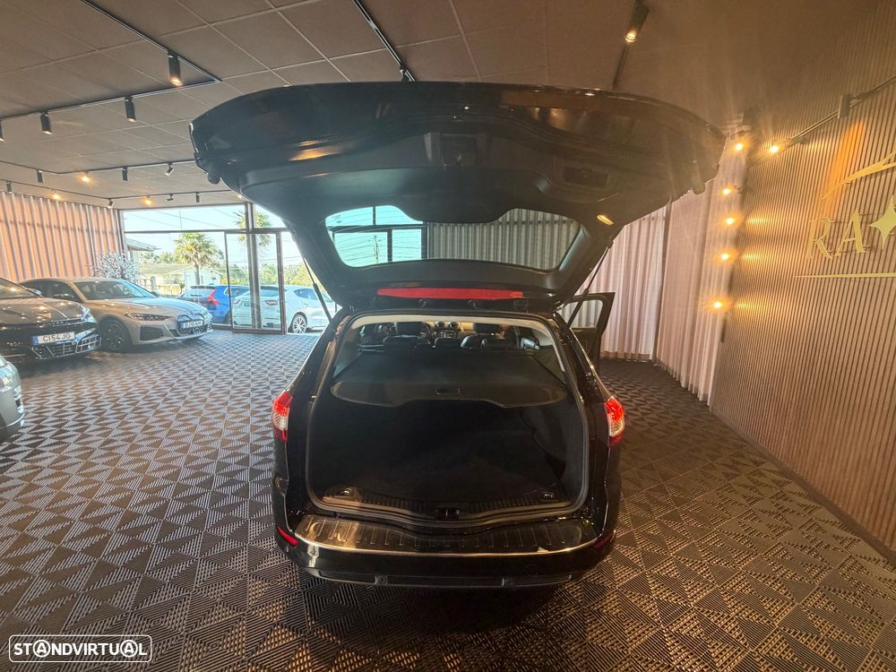 Ford Mondeo SW 1.6 TDCi Titanium ECOnetic - 31