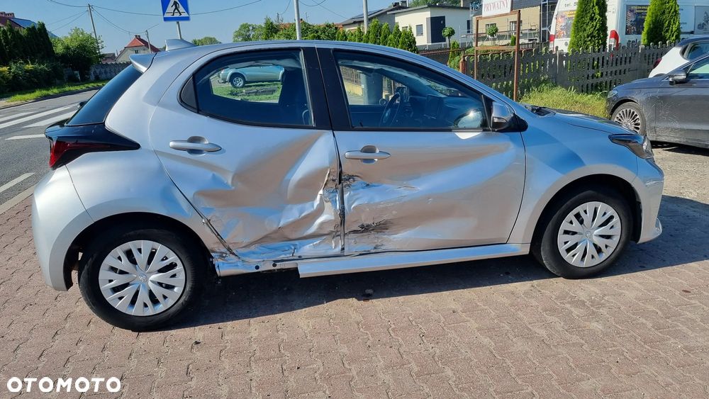 Toyota Yaris Hybrid 1.5 Comfort - 5