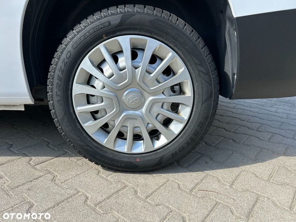 Toyota PROACE CITY - 12