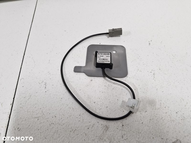 MITSUBISHI OUTLANDER III 3 2.0 HYBRYDA ANTENA GPS 8751A046 - 1
