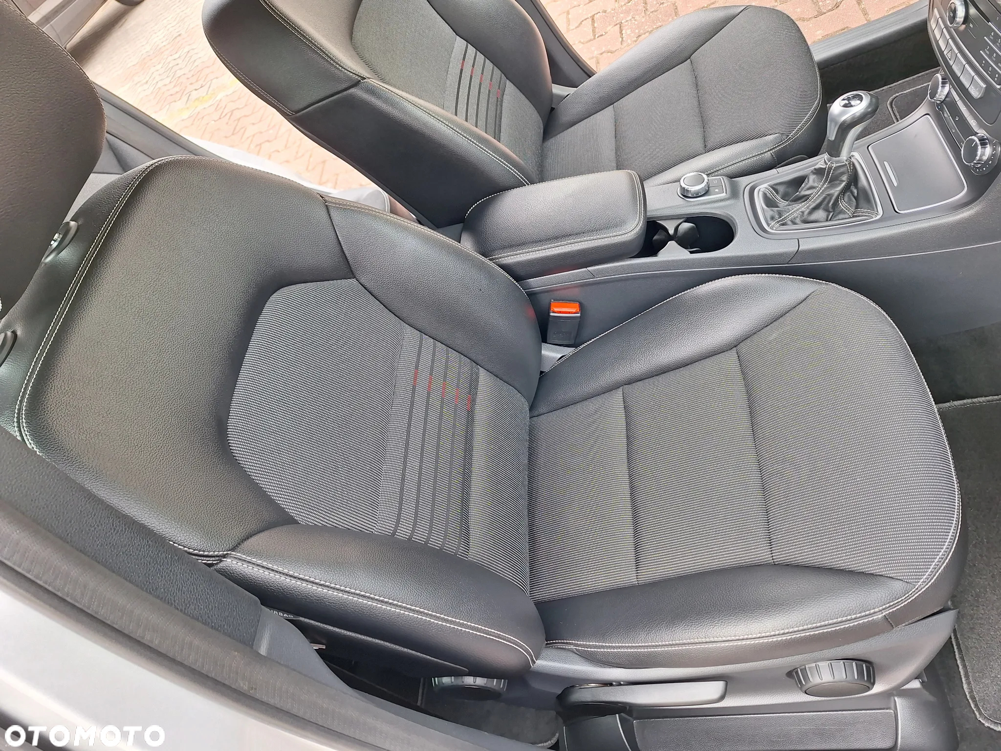 Mercedes-Benz Klasa B 200 Urban - 18