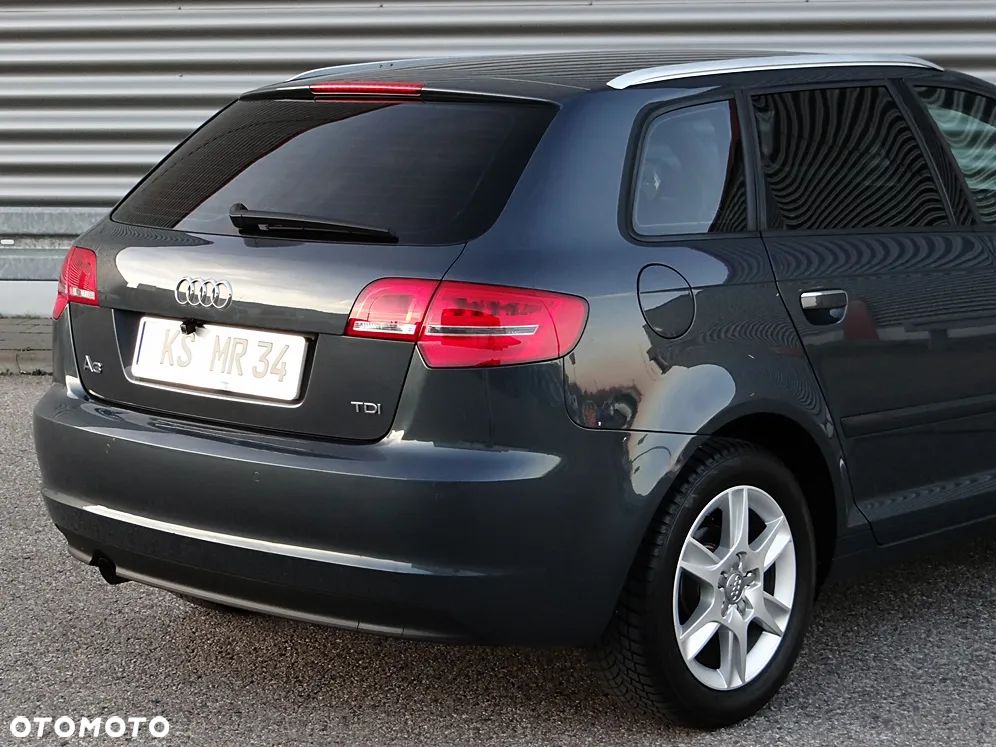 Audi A3 Sportback 1.6 TDI Attraction - 17