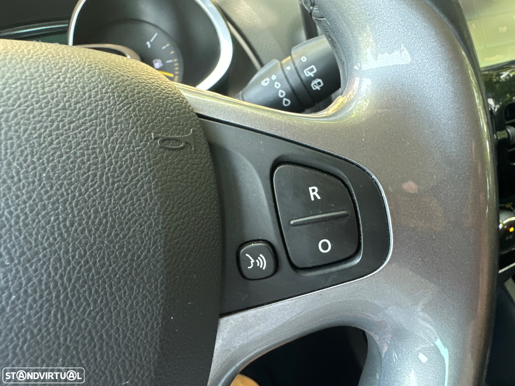 Renault Clio 0.9 TCE Limited - 19