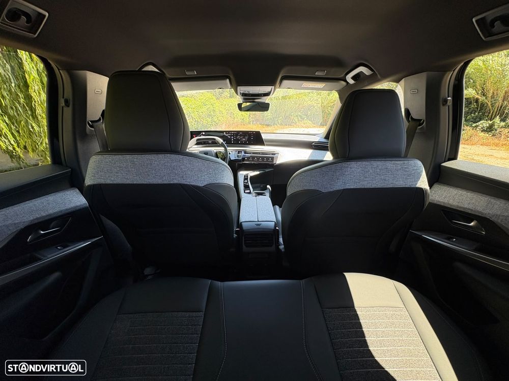 Peugeot 3008 1.2 Hybrid Active Pack e-DCS6 - 37