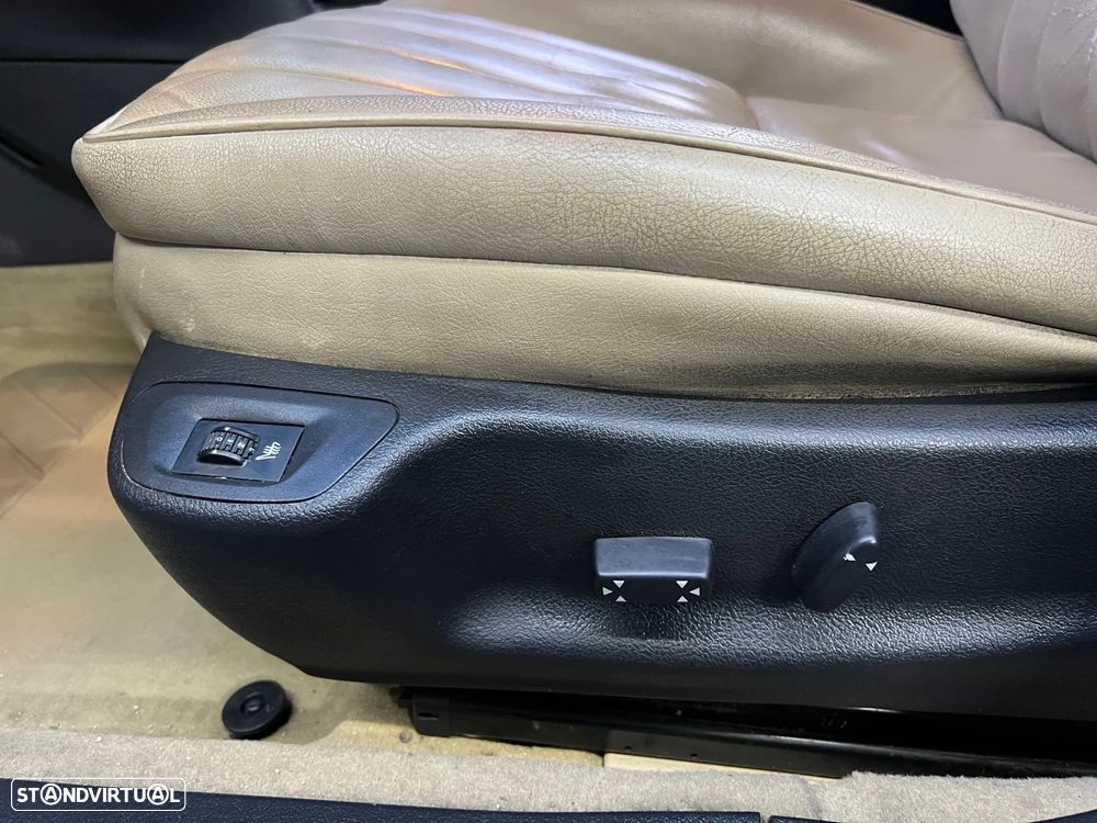 Peugeot 407 SW 1.6 HDi Griffe - 12