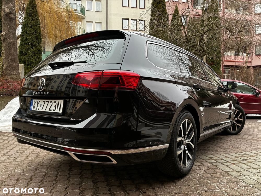 Volkswagen Passat 2.0 TDI Business DSG - 16