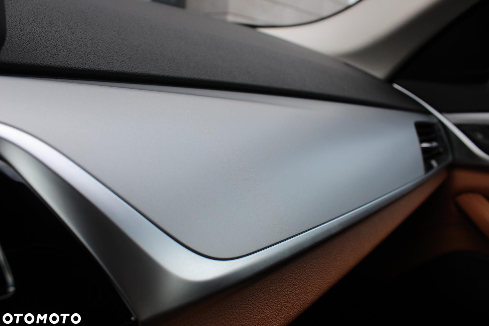 BMW Seria 5 - 13