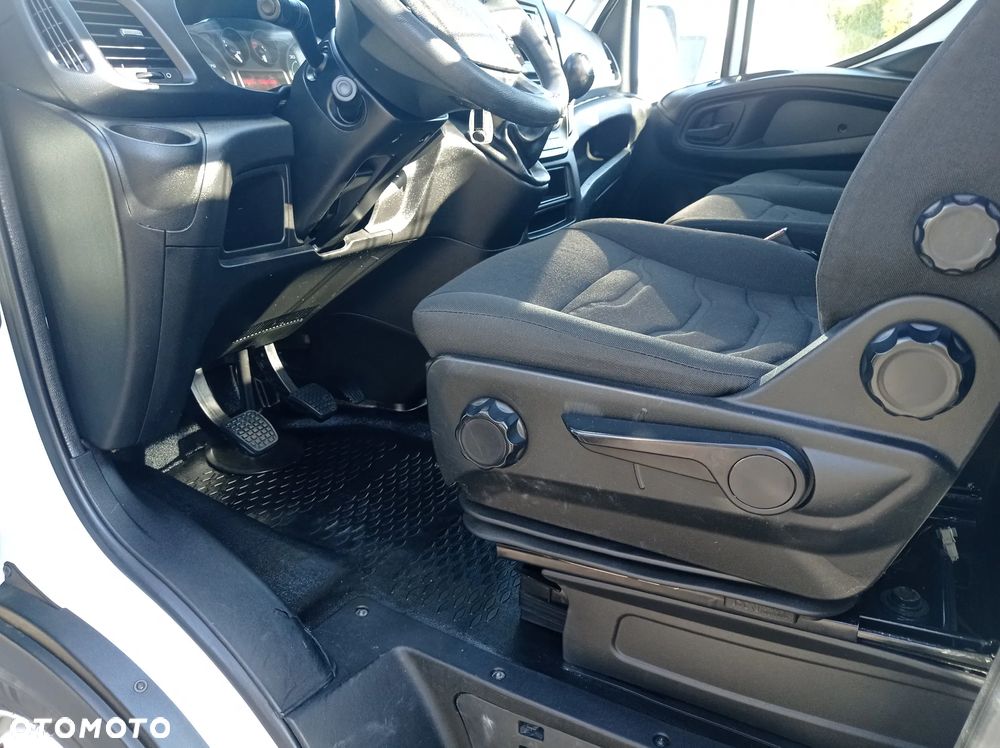 Iveco 35C15 2.3 150 KM KLIMA - 10