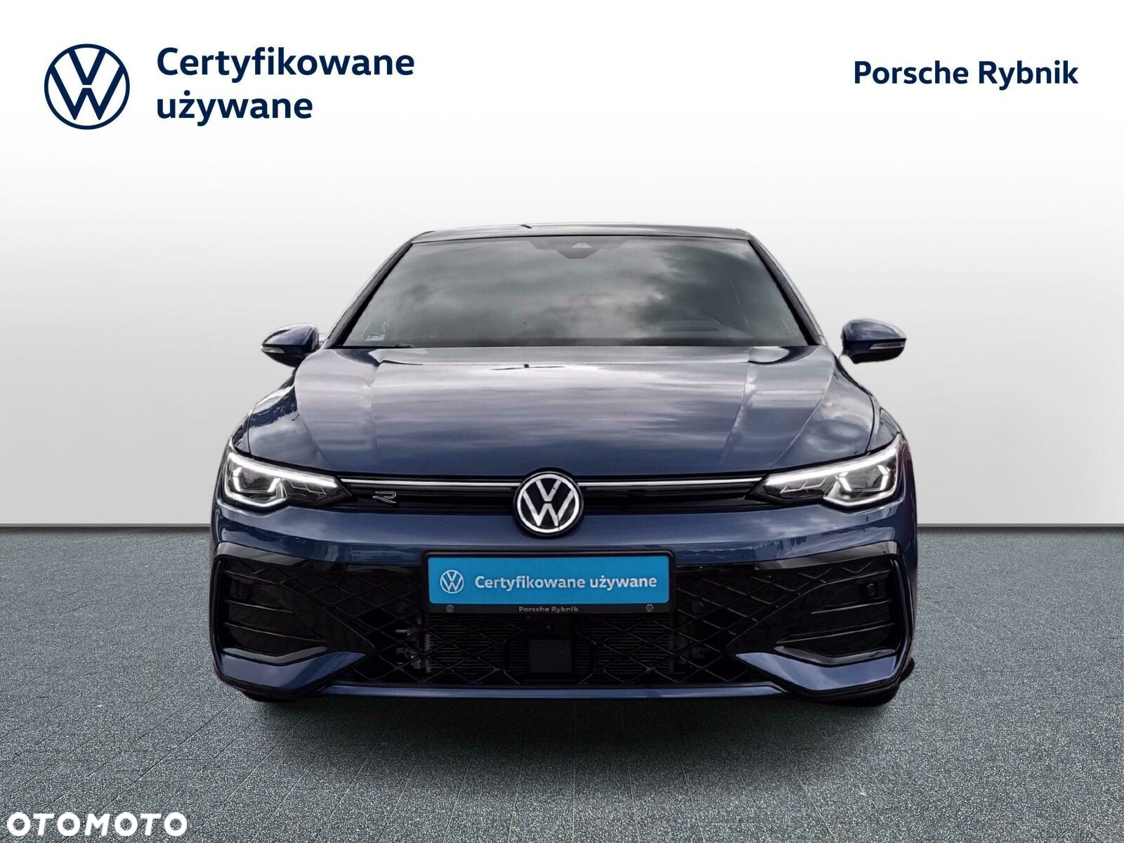 Volkswagen Golf - 8