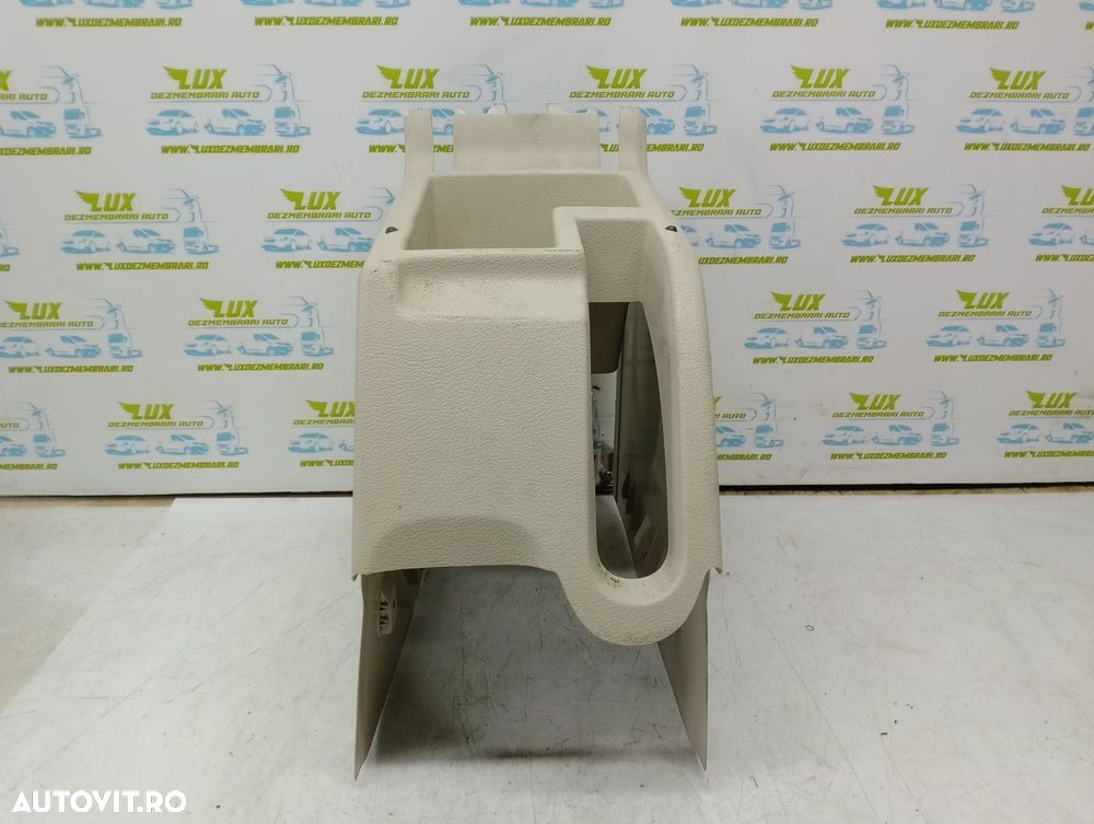 Ornament Consola centrala 5m0863323r Volkswagen VW Golf 5 [2003 - 200 - 1