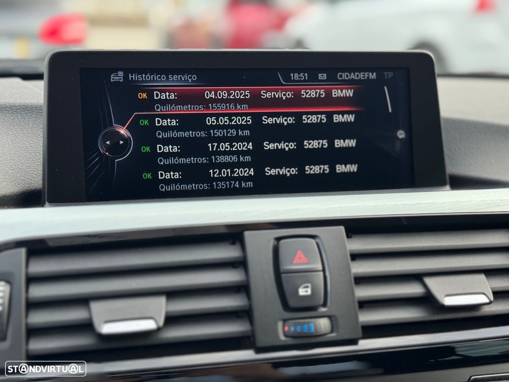 BMW 318 d Auto Line Sport - 21