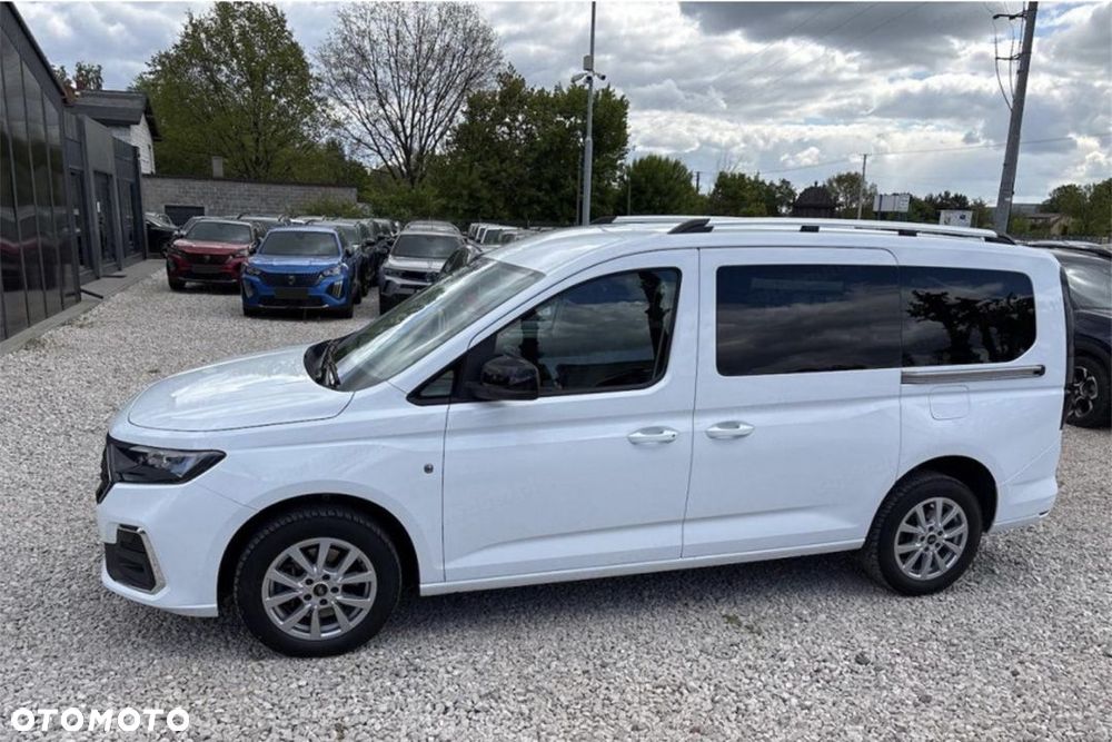 Ford Tourneo Connect Grand - 6