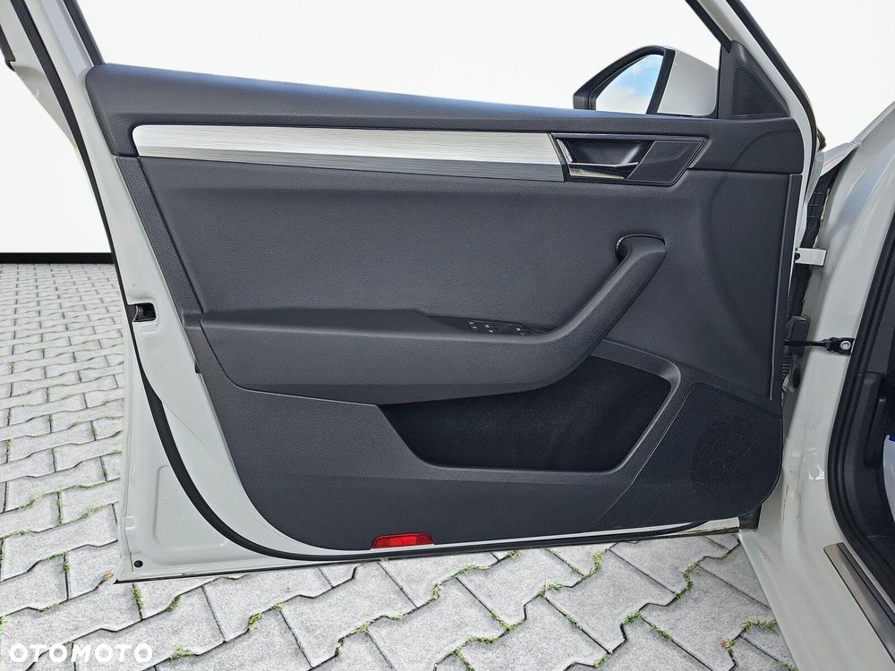 Skoda Superb - 17