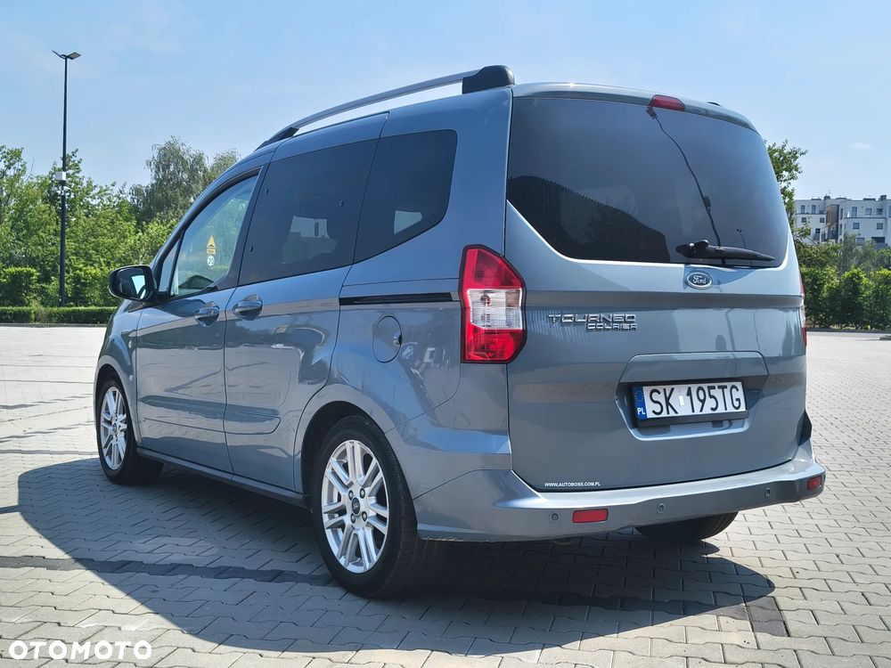 Ford Tourneo Courier 1.5 TDCi Titanium - 7