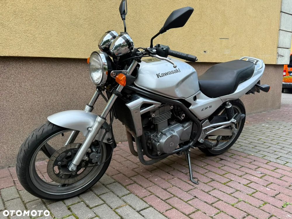 Kawasaki ER - 11