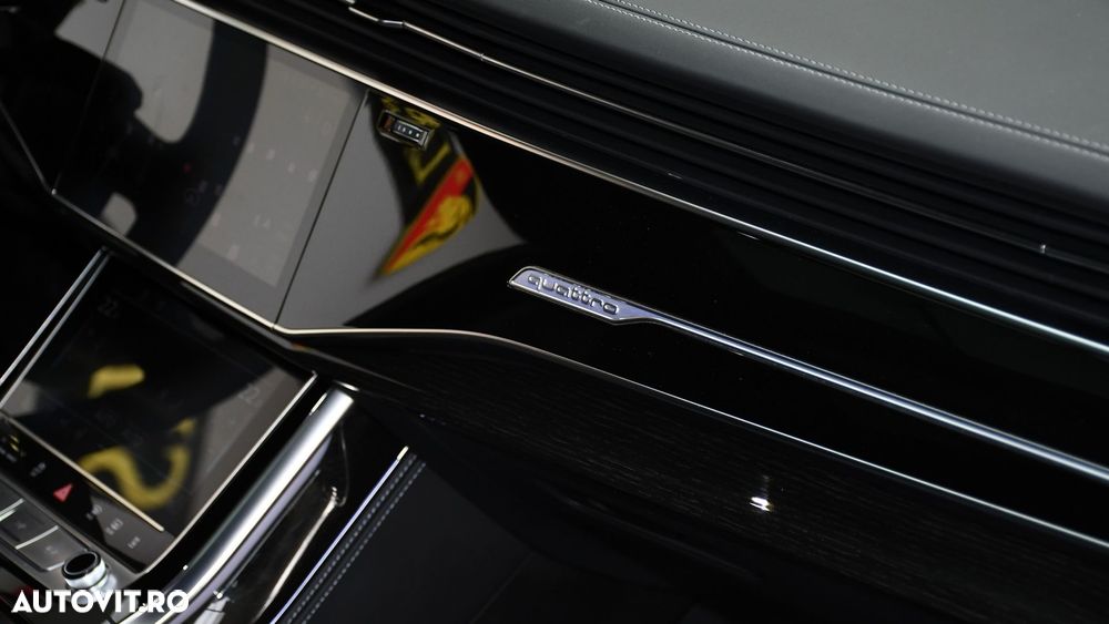 Audi Q8 - 25
