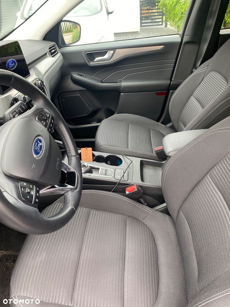 Ford Kuga 2.5 FHEV FWD Titanium - 5