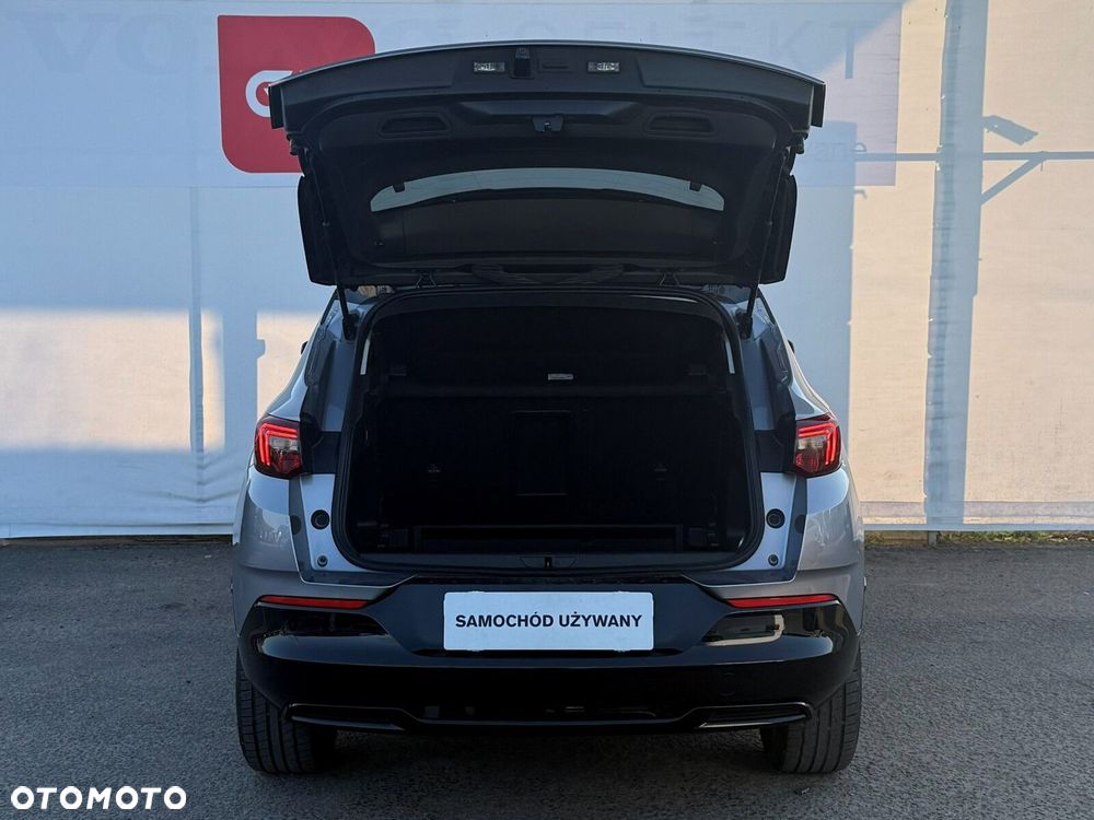 Opel Grandland 1.2 T GS Line S&S - 9