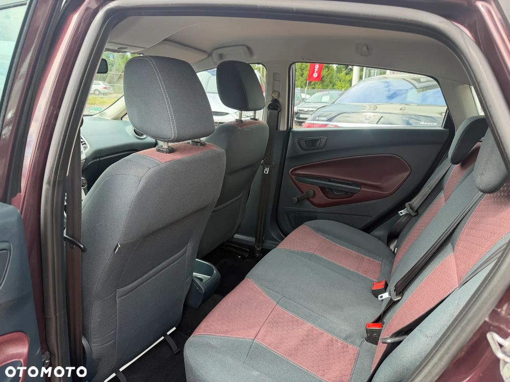 Ford Fiesta 1.4 Champions Edition - 22