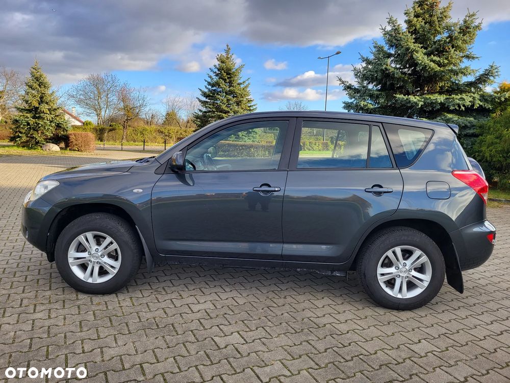 Toyota RAV4 2.0 VVT-i Sol - 2
