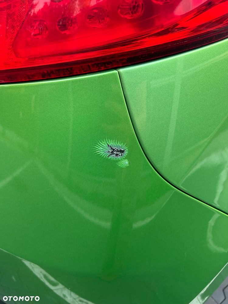 Mazda 2 - 12