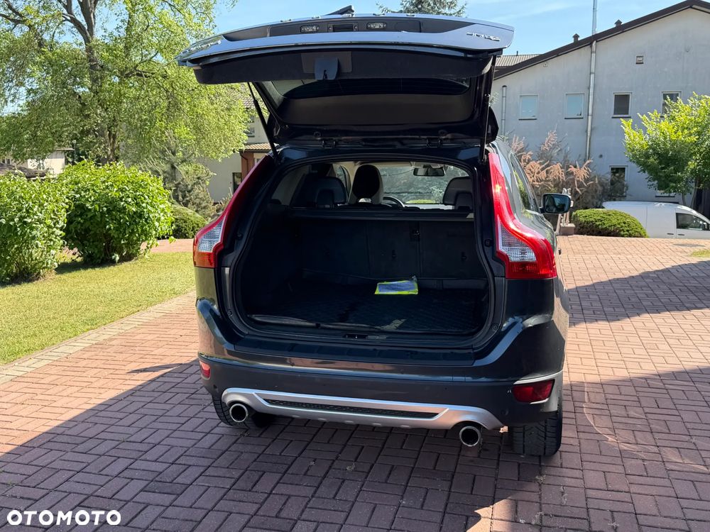 Volvo XC 60 DRIVe R-Design - 27