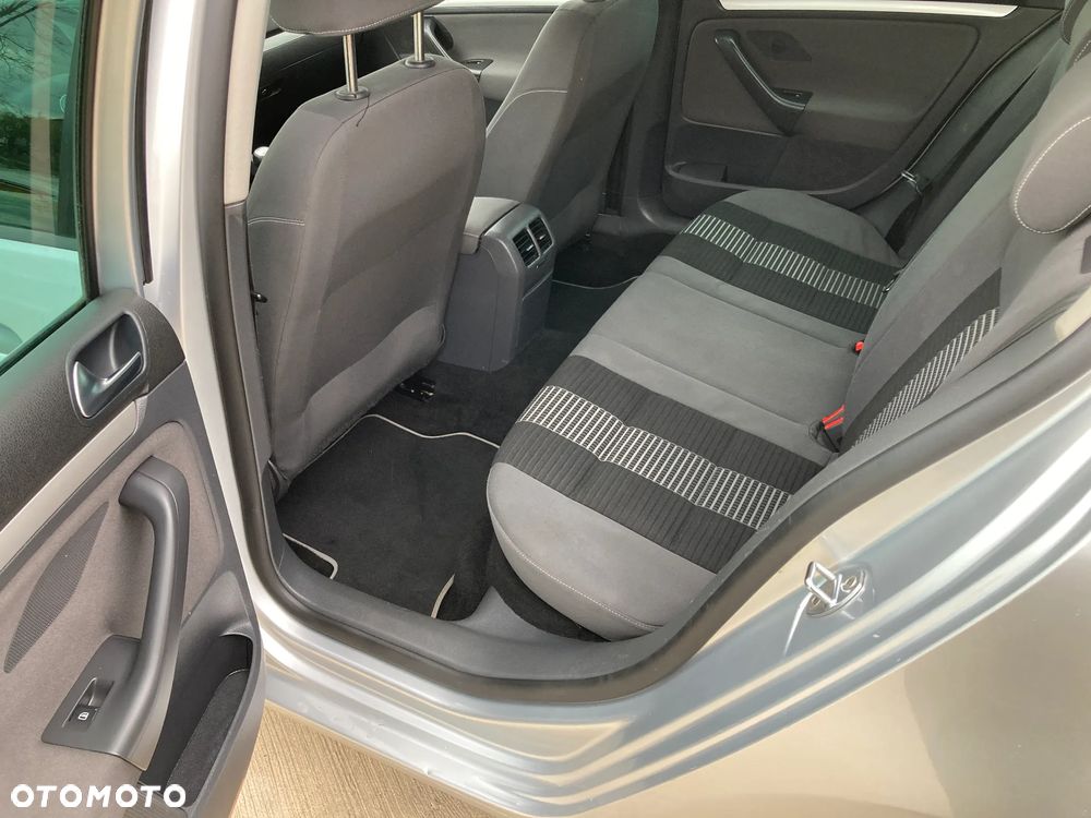 Volkswagen Golf 1.4 United - 12