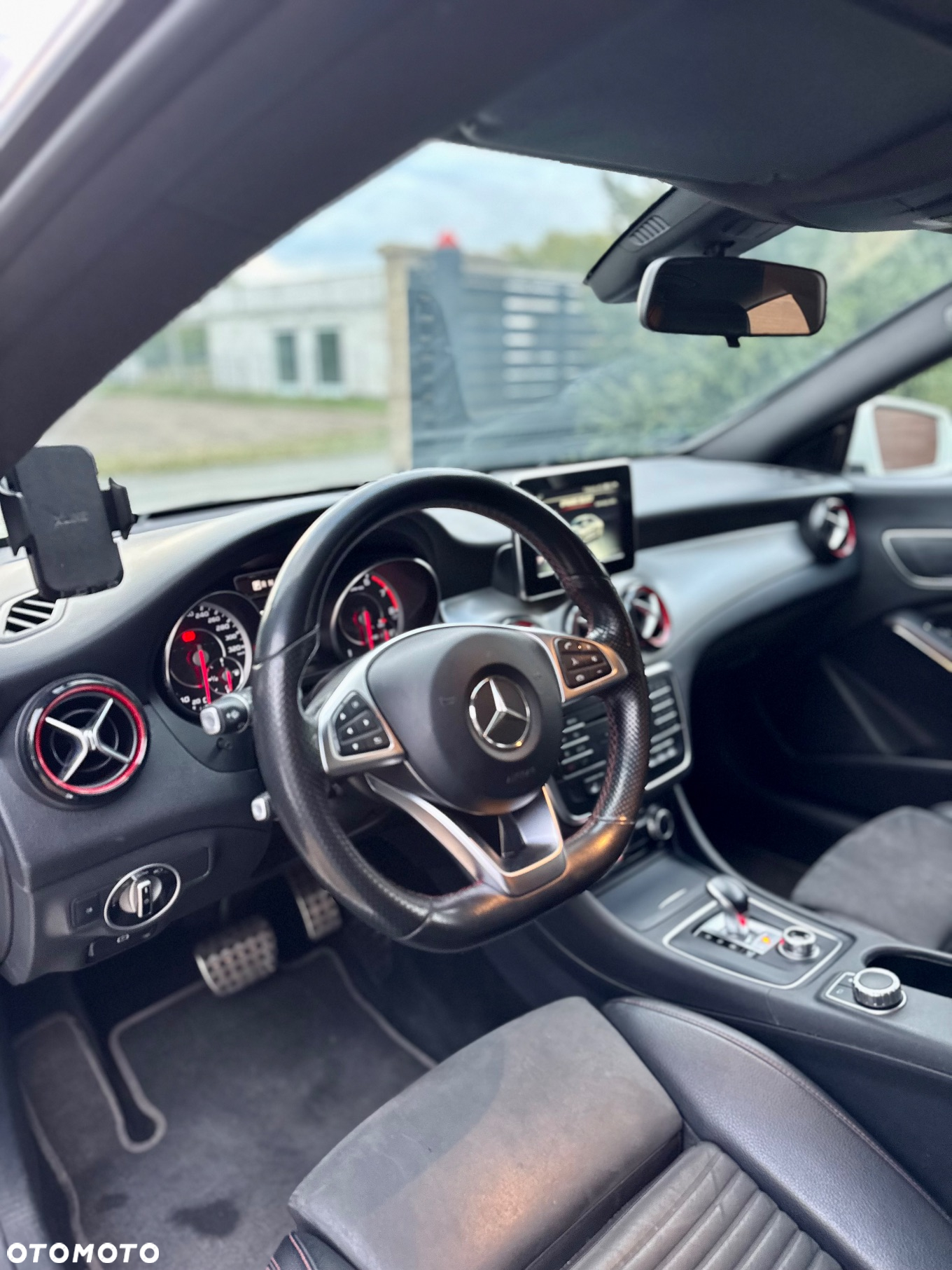 Mercedes-Benz CLA AMG 45 4-Matic - 6