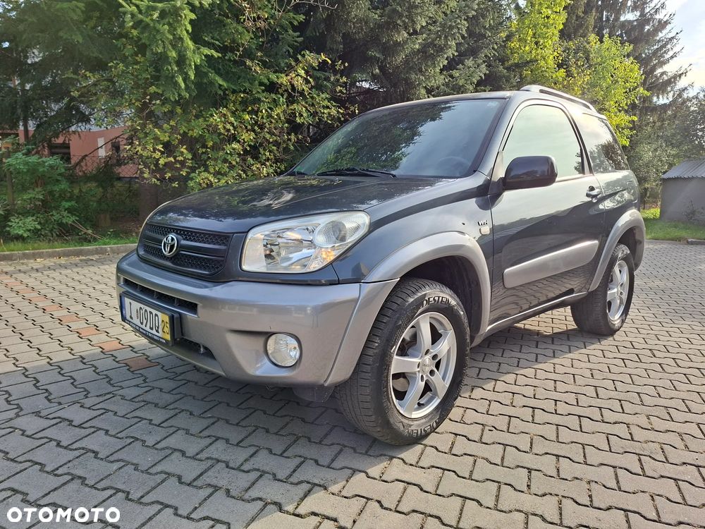 Toyota RAV4 - 4