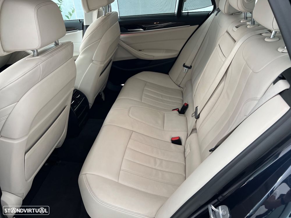 BMW 530 d Line Sport Auto - 43