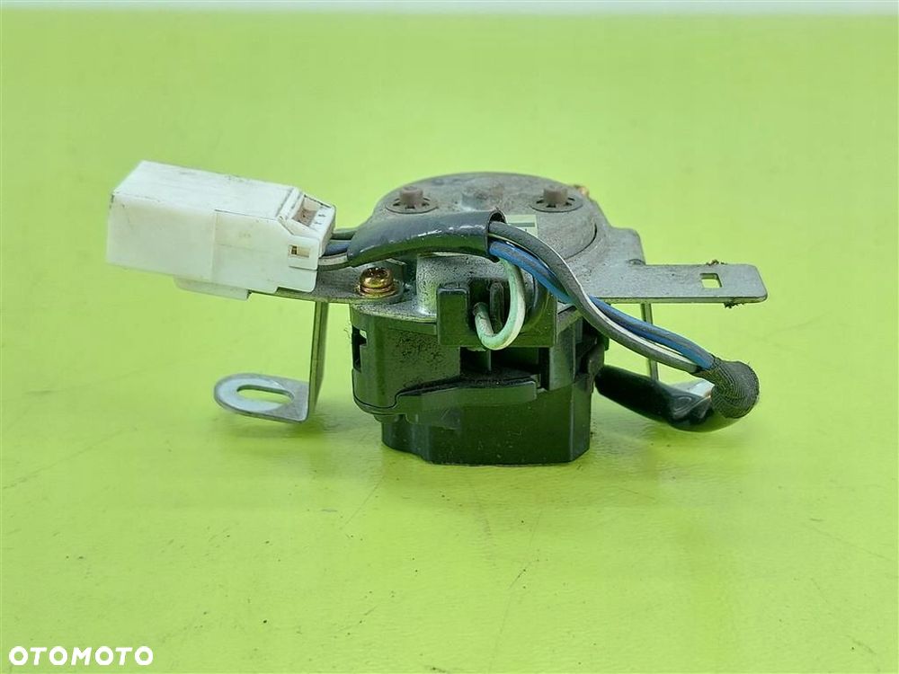 Czujnik temperatury powietrza Jaguar XJ X300 1994-1997 DENSO MNA6550AA - 5