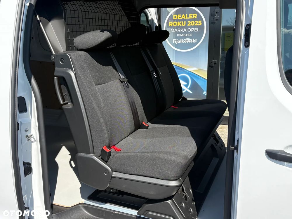 Opel Vivaro - 8
