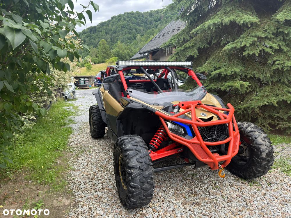 Can-Am Maverick - 2