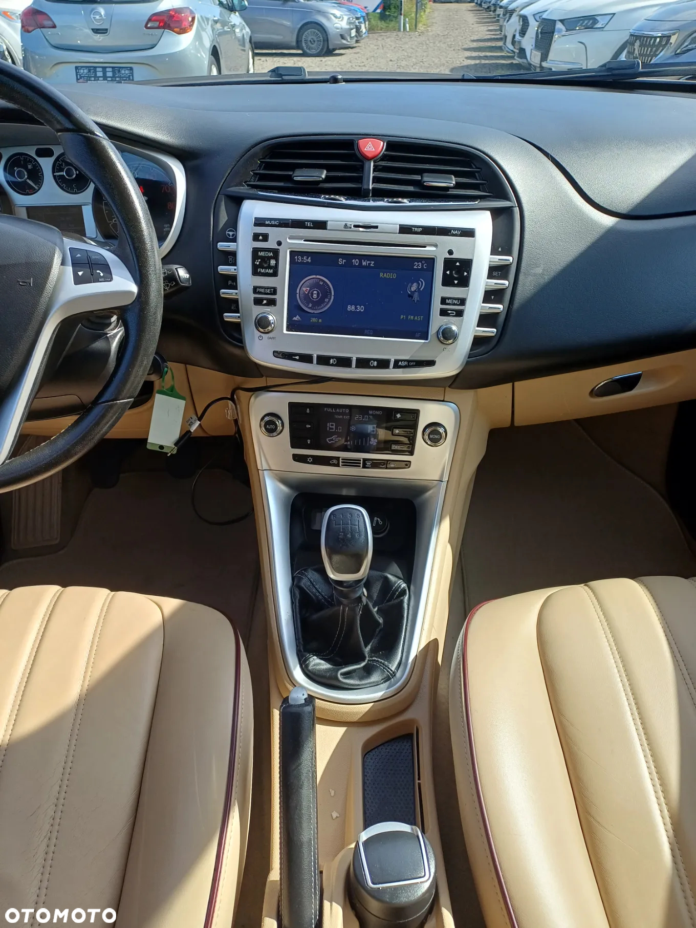 Lancia Delta 1.4 T-Jet 16v Platino - 26