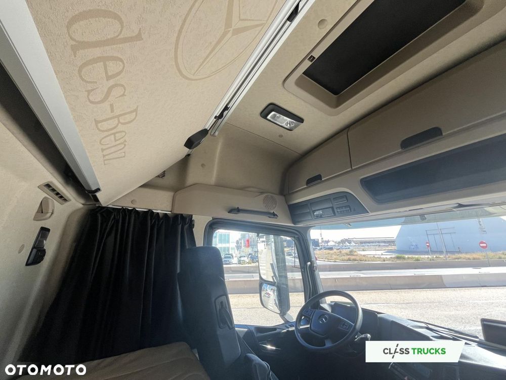 Mercedes-Benz Actros 5 1845 BigSpace LED lights - 20