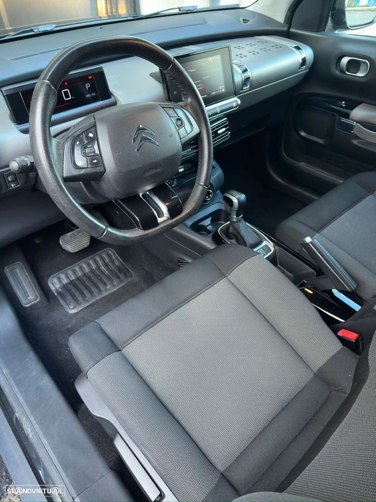 Citroën C4 Cactus 1.2 PureTech Shine EAT6 - 8