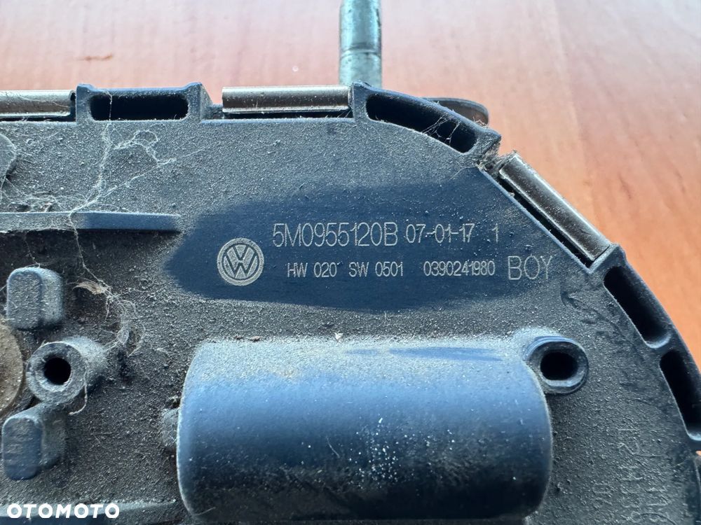 Silnik ramiona wycieraczki prawy Golf V plus 5m0955024e mechanizm wycieraczek - 5