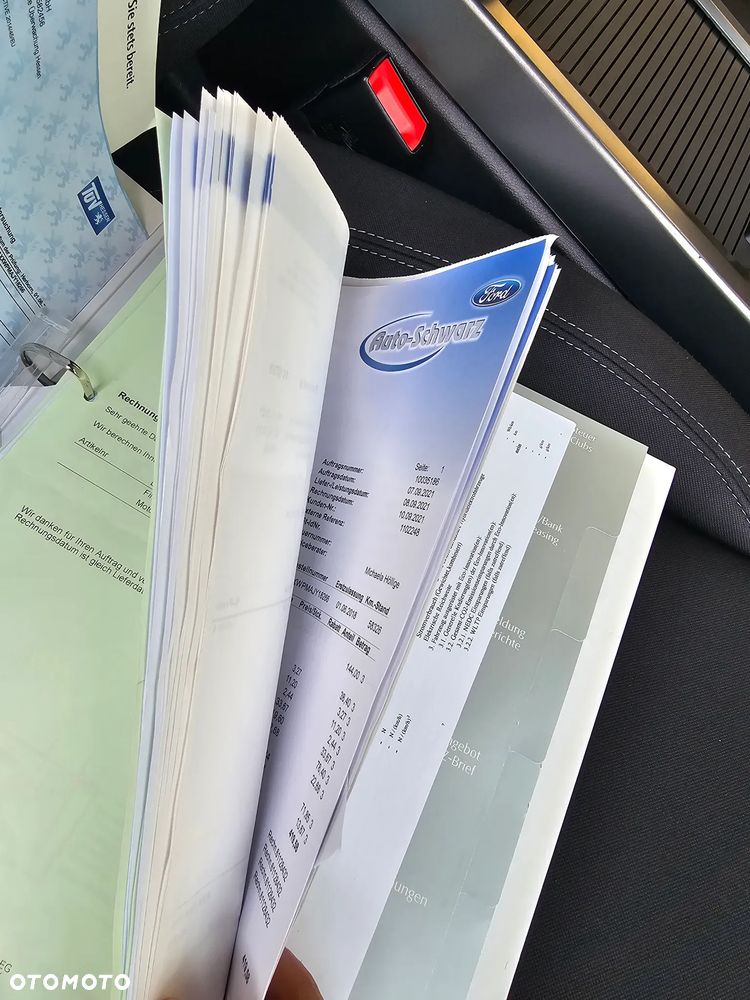Ford Kuga - 25