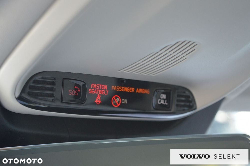 Volvo V90 Cross Country - 21