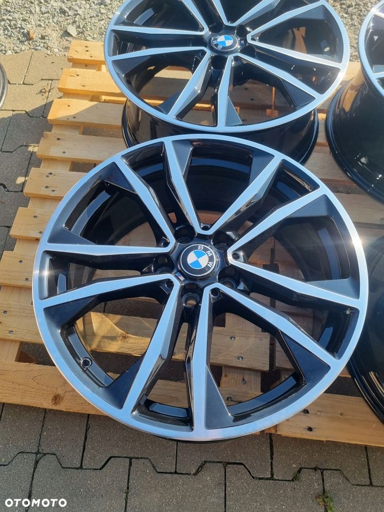 felgi bmw x1 f48 x2 f39 m-performance 8x19 et47 5x112 8008616 styling 715m - 6