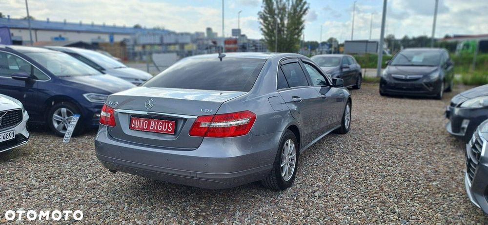 Mercedes-Benz Klasa E - 7