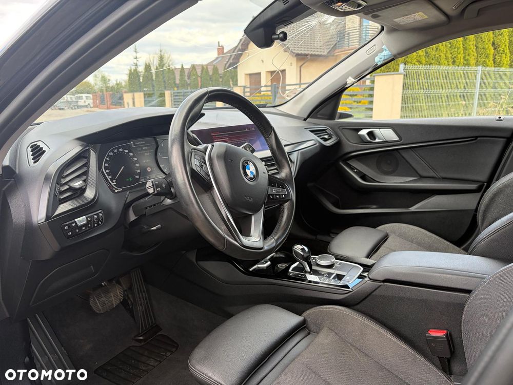 BMW Seria 1 - 24