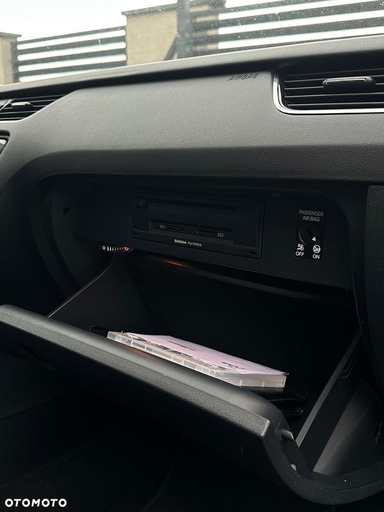 Skoda Octavia 1.6 TDI Solution - 16
