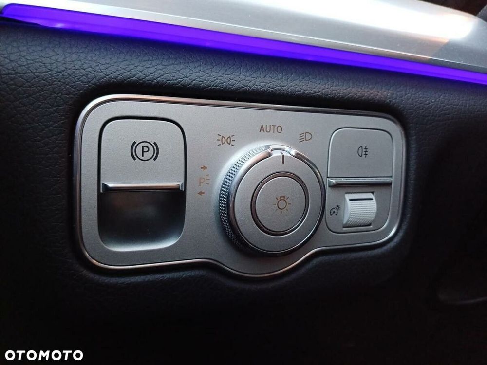 Mercedes-Benz GLE 300 d 4-Matic - 25