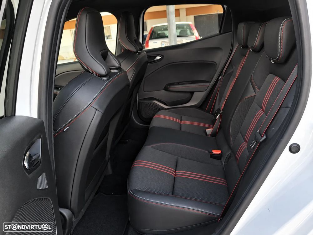 Renault Clio 1.0 TCe RS Line - 12