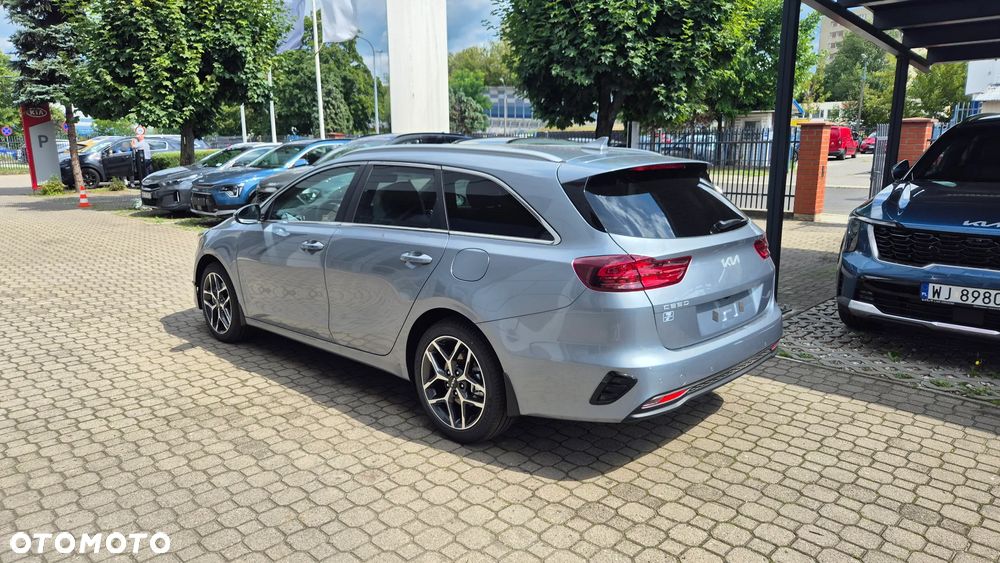 Kia Ceed 1.5 T-GDI Tribute - 2