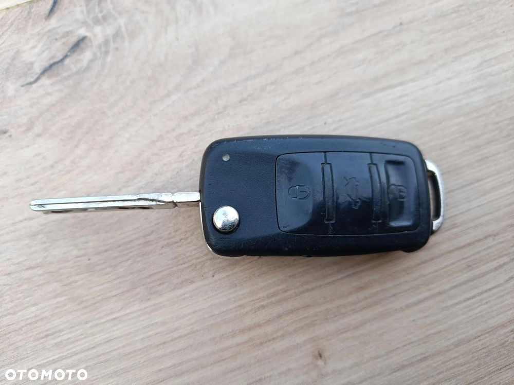 AUDI A8 D3 KLUCZYK PILOT 433MHz 4E0837220D - 1