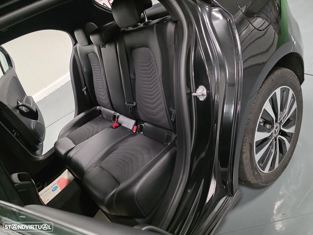 Mercedes-Benz A 250 e Style Plus - 39