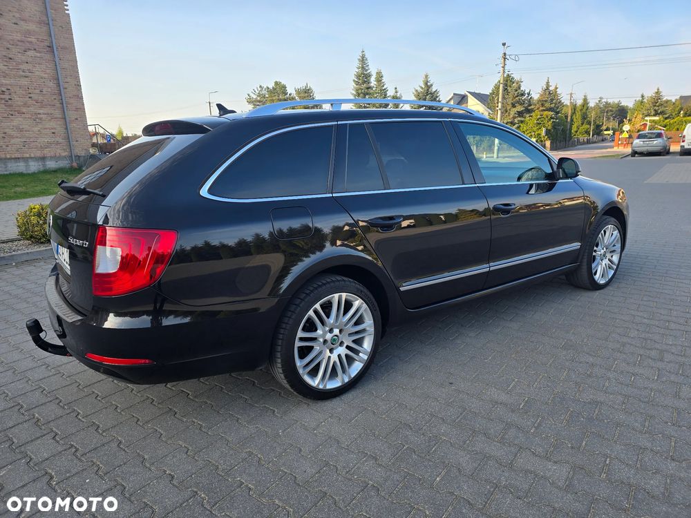 Skoda Superb 2.0 TDI 4x4 Exclusive - 34